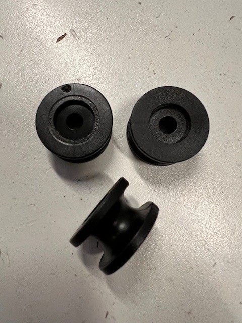 Knop nylon 25mm. zwart